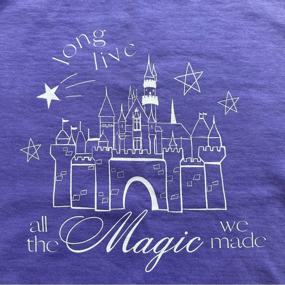 🆕 Taylor Swift Inspired Long Live Purple Crewneck with Disneyland Castle - Picture 3 of 7